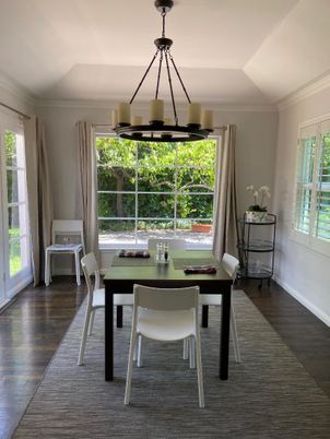 Chandelier, Dining room, Interior, Pendant Lights, Wood Texture Flooring