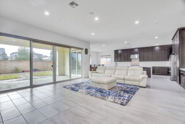 Interior, Kitchen, Living room, Recessed Lighting, Stainless Steel Appliances