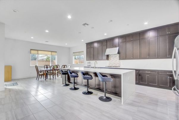 Dining room, Interior, Kitchen, Recessed Lighting