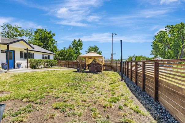 Backyard, Exterior, Playground