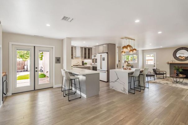 Dining room, Interior, Kitchen, Recessed Lighting, Wood Texture Flooring