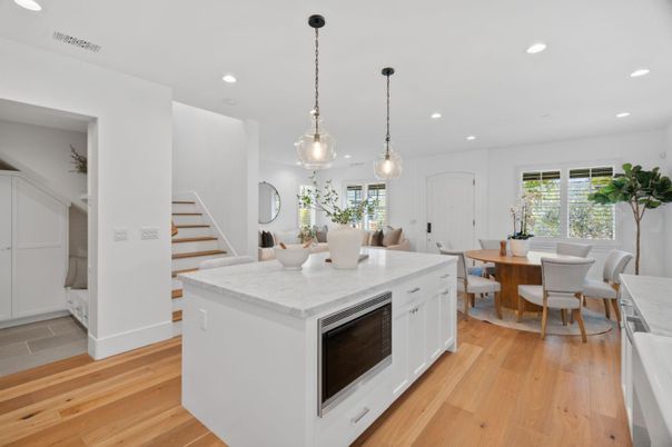 Dining room, Interior, Kitchen, Pendant Lights, Recessed Lighting, Wood Texture Flooring