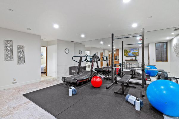 Fitness Equipment, Interior, Recessed Lighting