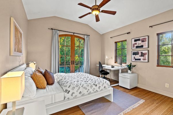 Bedroom, Home Office, Interior, Wood Texture Flooring