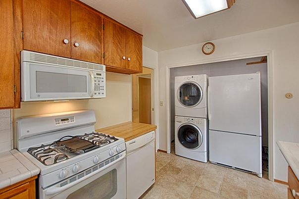 Interior, Kitchen, Tile Countertops, Washer