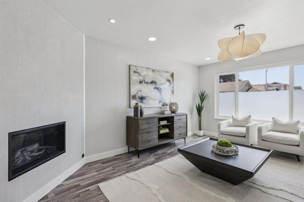 Fireplace, Interior, Living room, Pendant Lights, Recessed Lighting, Wood Texture Flooring