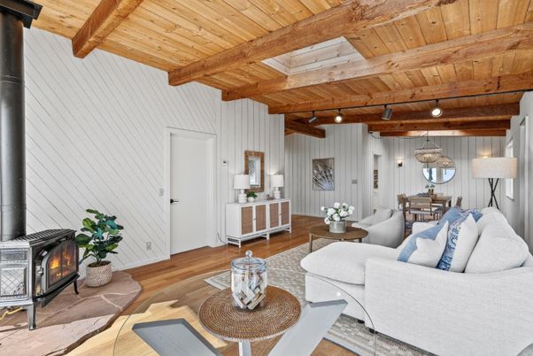 Dining room, Fireplace, Interior, Living room, Pendant Lights, Wooden Beams, Wooden Ceilings, Wood Texture Flooring