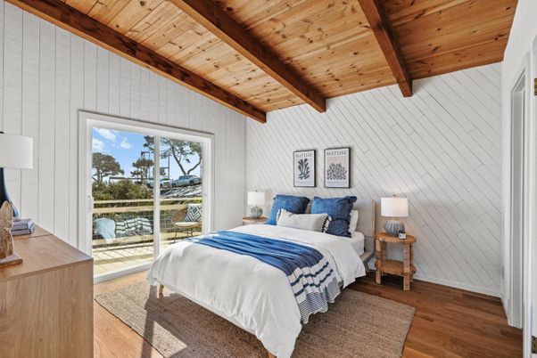 Bedroom, Interior, Water, Wooden Beams, Wooden Ceilings, Wood Texture Flooring