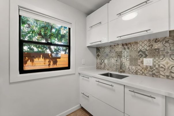 Fireplace, Interior, Kitchen
