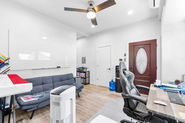 Home Office, Interior, Recessed Lighting, Wood Texture Flooring