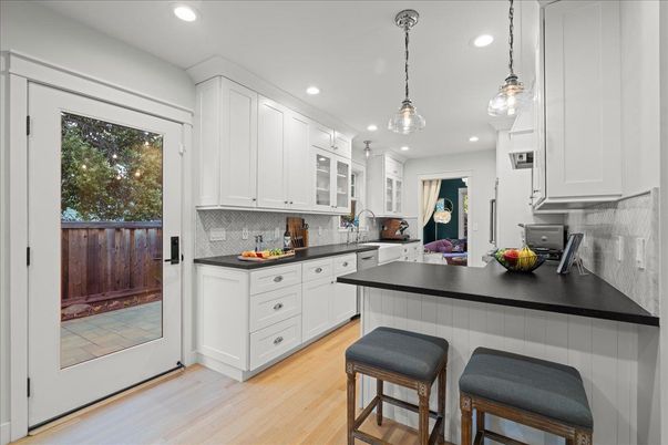 Interior, Kitchen, Pendant Lights, Recessed Lighting, Wood Texture Flooring