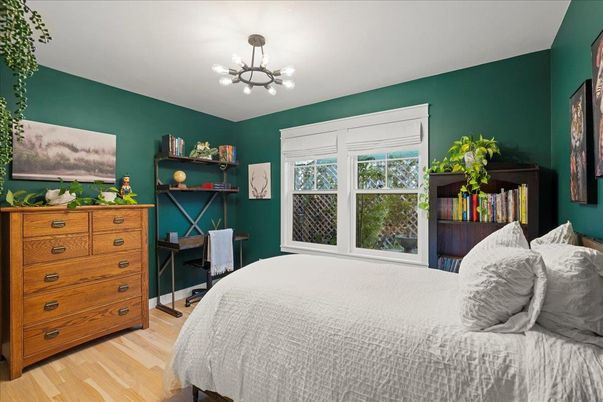 Bedroom, Interior, Pendant Lights, Wood Texture Flooring