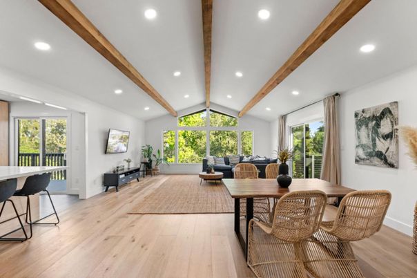 Dining room, Interior, Recessed Lighting, Wooden Beams, Wood Texture Flooring