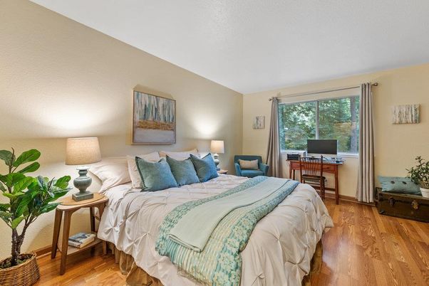Bedroom, Interior, Wood Texture Flooring