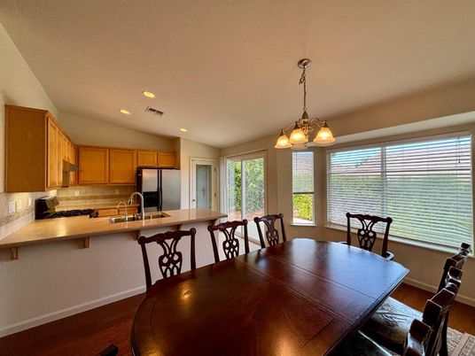 Chandelier, Dining room, Interior, Kitchen, Recessed Lighting, Wood Texture Flooring