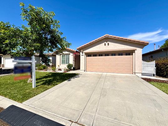 Backyard, Detached Garage, Exterior