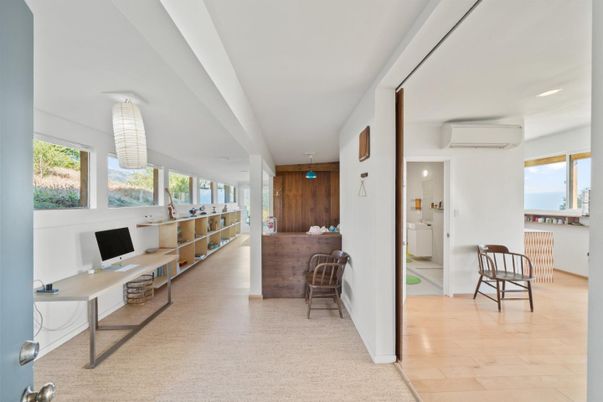 Home Office, Interior, Pendant Lights, Recessed Lighting, Water, Wooden Walls
