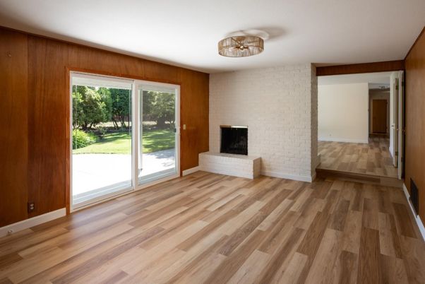 Empty room, Fireplace, Interior, Wood Texture Flooring
