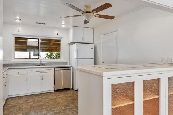 Interior, Kitchen, Recessed Lighting