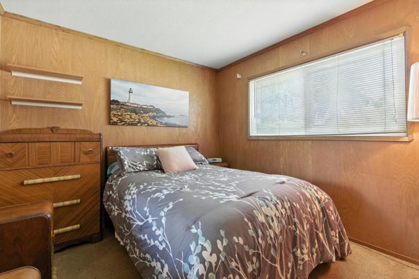 Bedroom, Interior, Wooden Walls