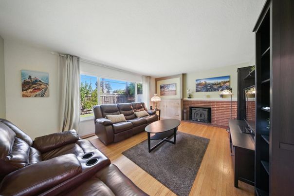 Home Theatre Room, Fireplace, Interior, Living room, Wood Texture Flooring