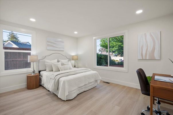 Bedroom, Home Office, Interior, Recessed Lighting, Wood Texture Flooring