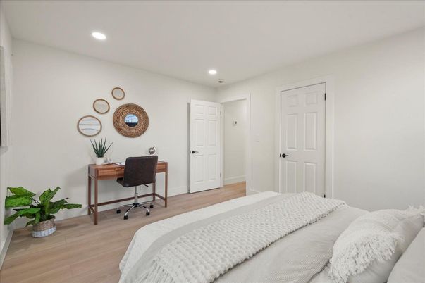 Bedroom, Home Office, Interior, Recessed Lighting, Wood Texture Flooring