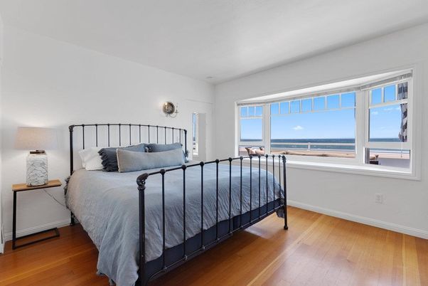 Bedroom, Interior, Water, Wood Texture Flooring