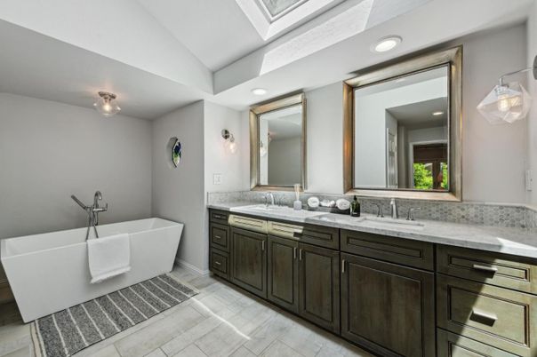 Bathroom, Dual Sink Vanities, Free Standing Baths, Interior, Recessed Lighting