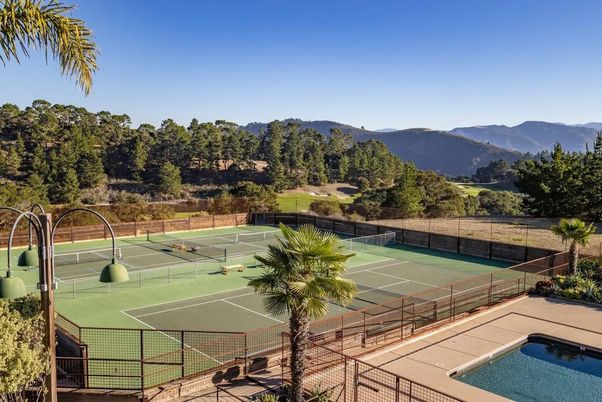 Exterior, Tennis Courts