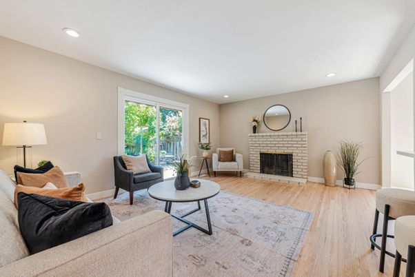 Fireplace, Interior, Living room, Recessed Lighting, Wood Texture Flooring