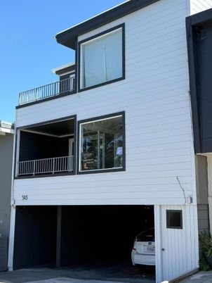 Exterior, Facade, None