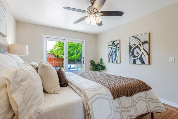 Bedroom, Interior, Wood Texture Flooring