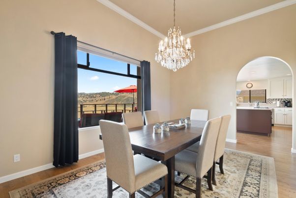 Chandelier, Dining room, Interior, Kitchen, Wood Texture Flooring