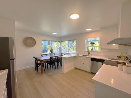 Dining room, Interior, Kitchen, Recessed Lighting, Wood Texture Flooring