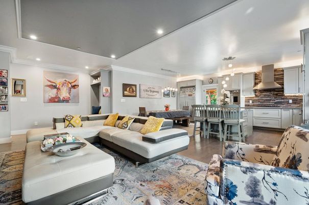Dining room, Interior, Kitchen, Living room, Pendant Lights, Recessed Lighting, Stainless Steel Appliances, Wood Texture Flooring