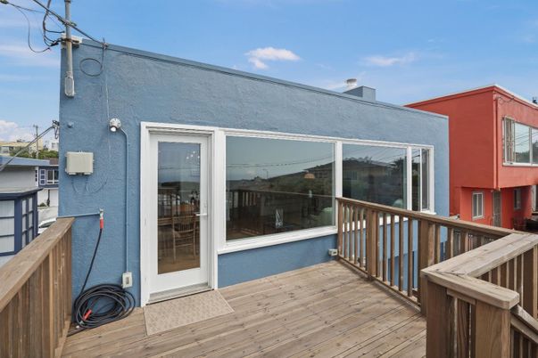 Exterior, Wood Texture Flooring