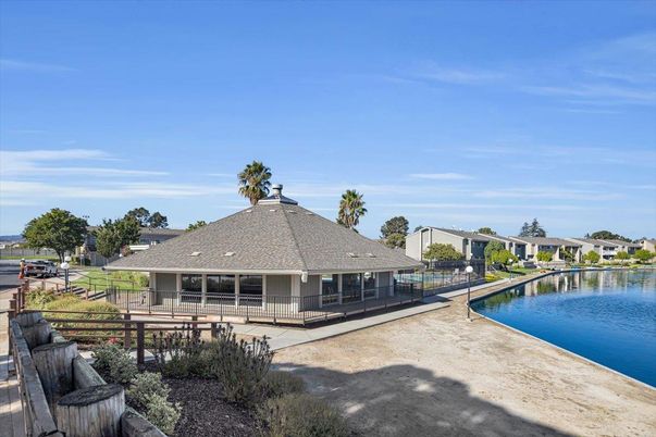 Exterior, Pool, Water