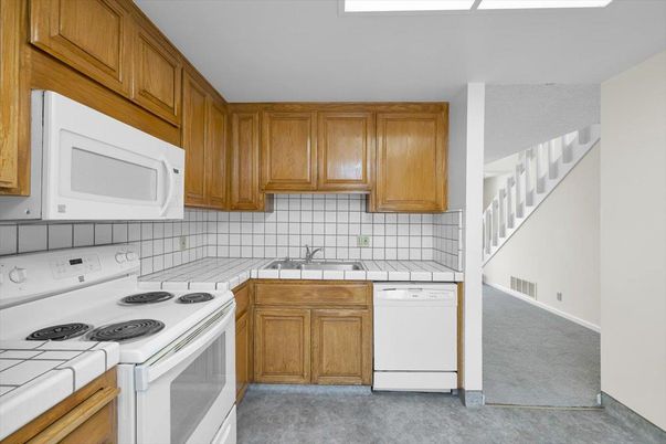 Interior, Kitchen, Tile Countertops