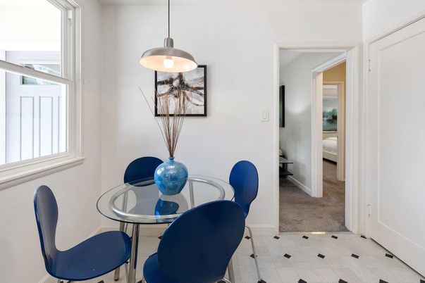 Dining room, Interior, Pendant Lights