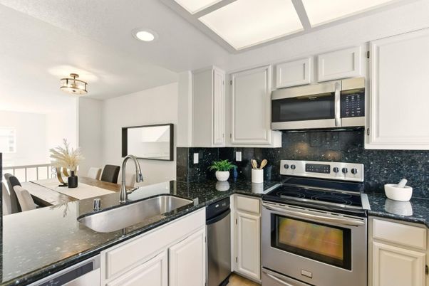 Dining room, Interior, Kitchen, Recessed Lighting, Stainless Steel Appliances