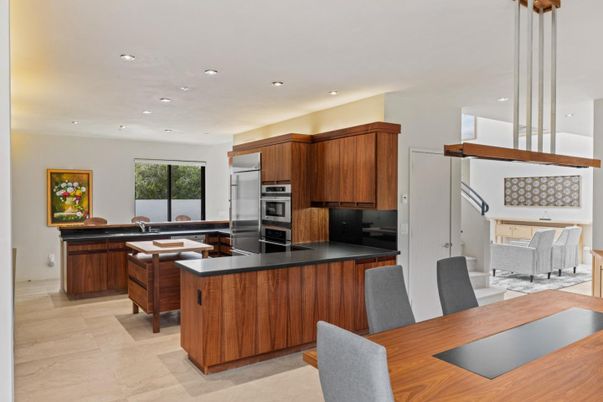 Dining room, Interior, Kitchen, Recessed Lighting, Stainless Steel Appliances