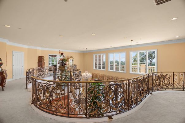 Chandelier, Interior, Recessed Lighting