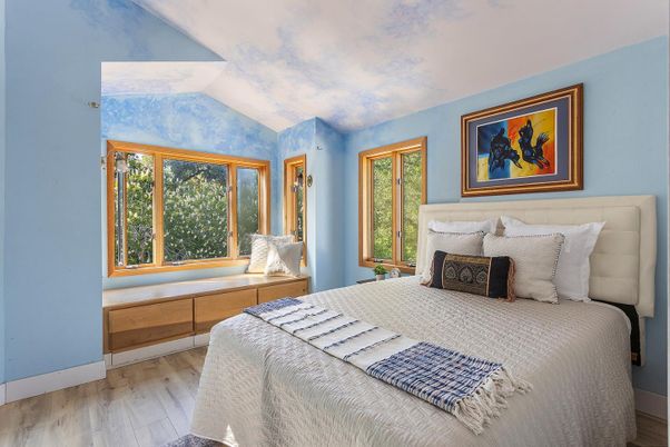 Bedroom, Fireplace, Interior, Wood Texture Flooring