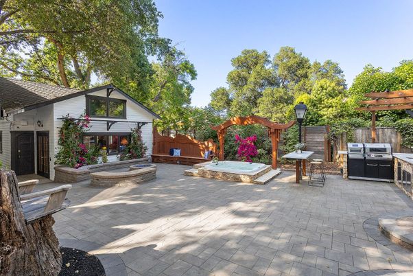 Backyard, Exterior, Pool