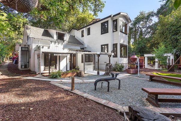 Backyard, Exterior, Facade, Playground, Queen Anne Victorian