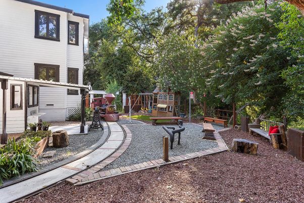 Backyard, Exterior, Playground