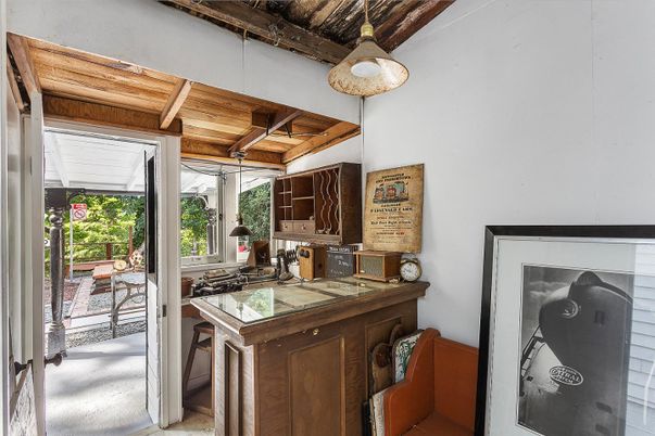 Interior, Kitchen, Pendant Lights, Wooden Beams, Wooden Ceilings