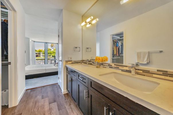 Bathroom, Dual Sink Vanities, Interior, Wood Texture Flooring