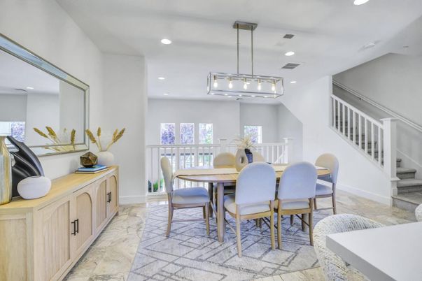 Dining room, Interior, Pendant Lights, Recessed Lighting